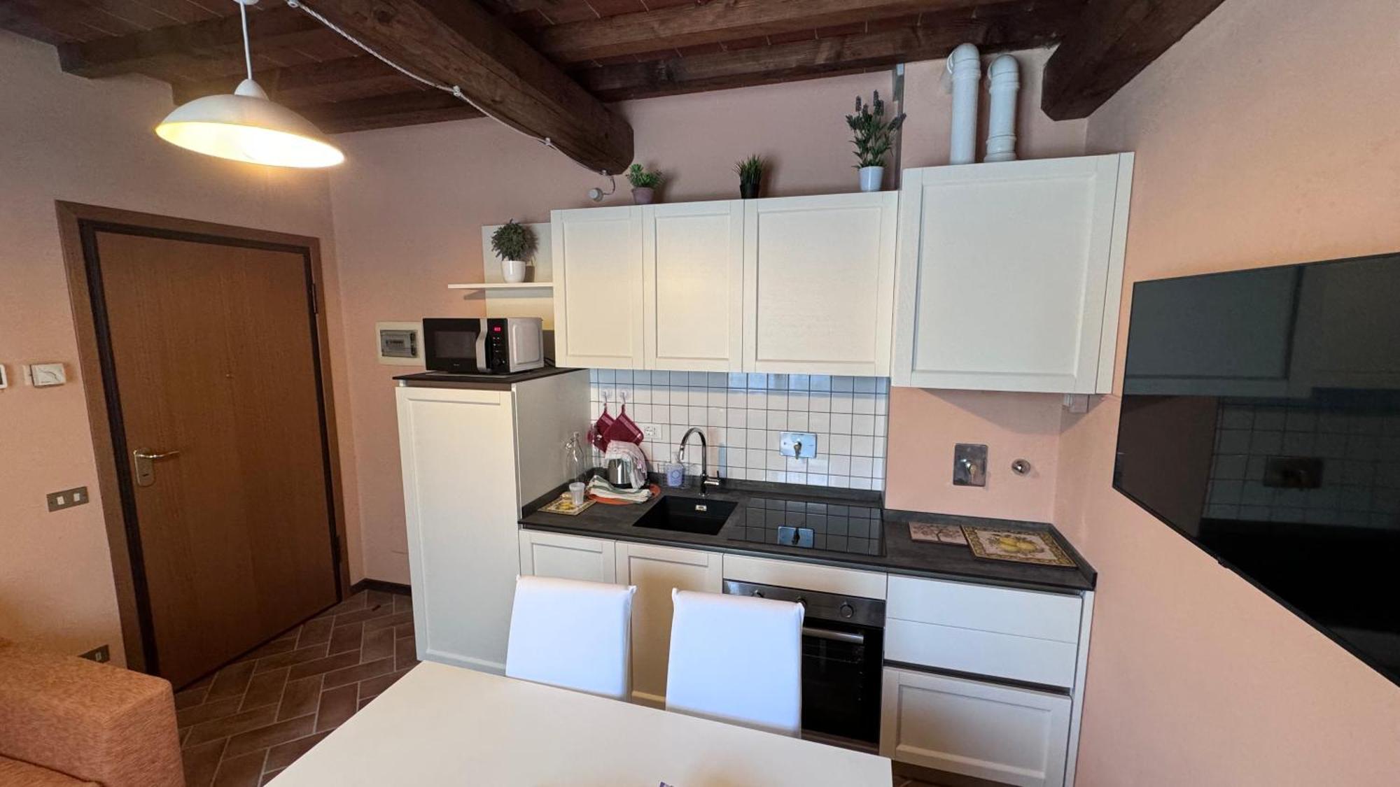 Appartamento Isenesi Gambassi Terme Exterior photo