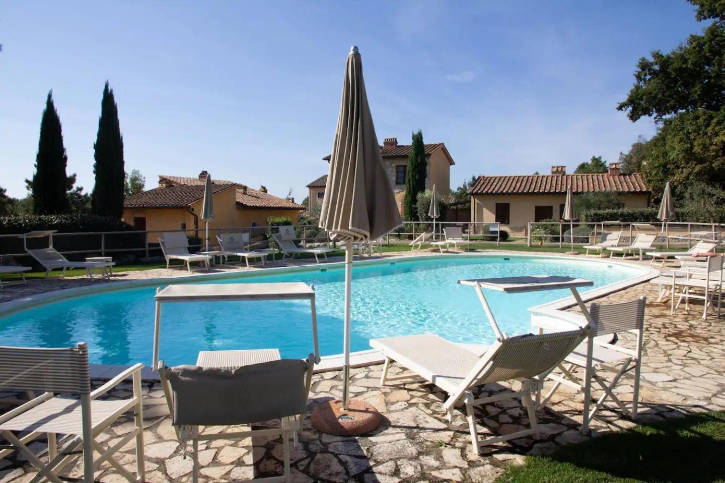Appartamento Isenesi Gambassi Terme Exterior photo