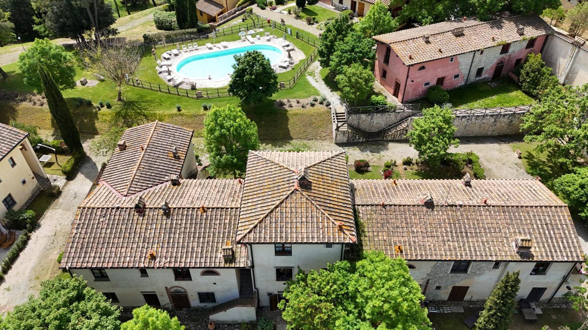 Appartamento Isenesi Gambassi Terme Exterior photo